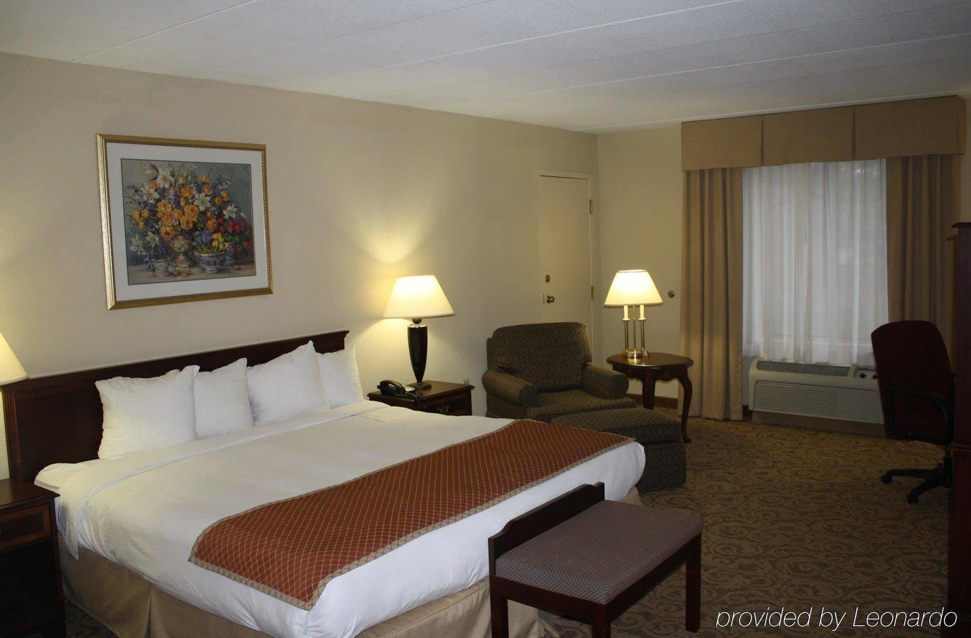 Sturbridge Host Hotel And Conference Center Zimmer foto